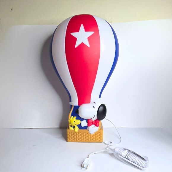 Cracker Barrel Other - Cracker Barrel 2026 Snoopy Hot Air Balloon Blow Mold USA Red White Blue - NEW